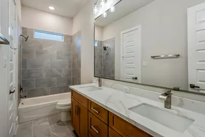 8412 Pech Landing Drive, Houston, TX 77055 - Photo 34