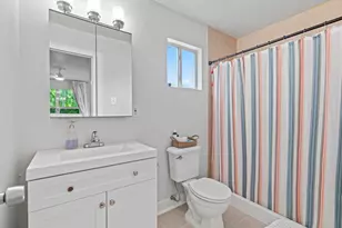 5310 Claremont St, Houston, TX 77023 - Photo 16