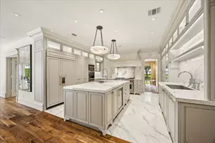 1604 North Blvd, Houston, TX 77006 - Photo 10