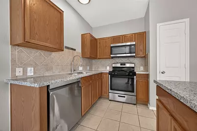 14922 Sugar Sweet Drive, Sugar Land, TX 77498 - Photo 22