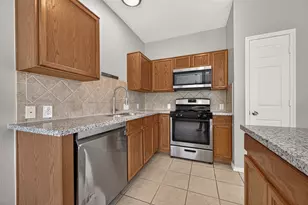 14922 Sugar Sweet Dr, Sugar Land, TX 77498 - Photo 22