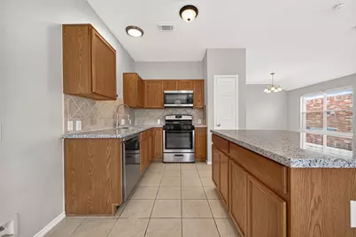 14922 Sugar Sweet Drive, Sugar Land, TX 77498 - Photo 20