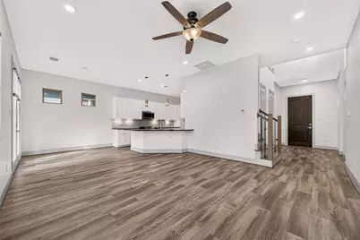 159 Benjis Place, The Woodlands, TX 77380 - Photo 6