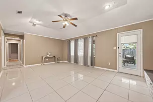 13702 Ella Lee Ln, Houston, TX 77077 - Photo 12