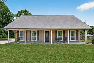 12202 Coachman Ln, Pinehurst, TX 77362 - Photo 1