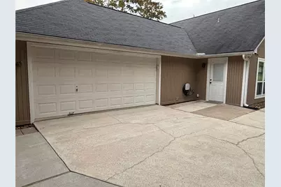 12202 Coachman Lane, Pinehurst, TX 77362 - Photo 4