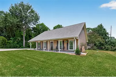 12202 Coachman Lane, Pinehurst, TX 77362 - Photo 2