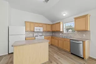 17803 Memorial Falls Dr, Tomball, TX 77375 - Photo 10