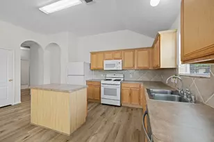 17803 Memorial Falls Dr, Tomball, TX 77375 - Photo 12