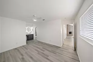 5726 Yorkgate Dr, Spring, TX 77373 - Photo 16