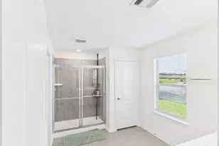 15643 Fellswood Dr, Houston, TX 77044 - Photo 24