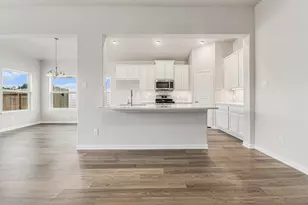 3747 Crawford St, Bay City, TX 77414 - Photo 10