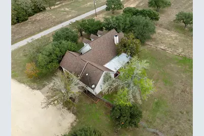 319 County Road 131A, Hallettsville, TX 77964 - Photo 44