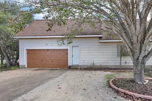 319 County Rd 131A, Hallettsville, TX 77964 - Photo 40