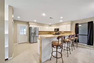 734 Lake View Dr, Montgomery, TX 77356 - Photo 14