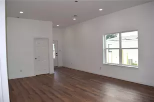 740 County Rd 5015, Cleveland, TX 77327 - Photo 10