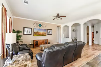 16011 Walnut Shores Drive, Houston, TX 77044 - Photo 20