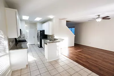 11 Summerhaze Circle, The Woodlands, TX 77382 - Photo 10