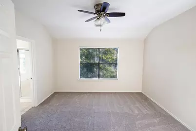11 Summerhaze Circle, The Woodlands, TX 77382 - Photo 16