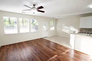 11 Summer Haze Cir, The Woodlands, TX 77382 - Photo 6