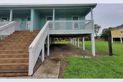 527 12th Street Street, San Leon, TX 77539 - Photo 2