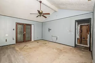 10615 Kirkdale Dr, Houston, TX 77089 - Photo 4