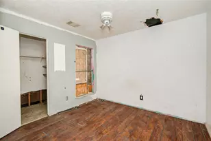 10615 Kirkdale Dr, Houston, TX 77089 - Photo 14