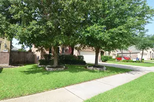 19923 Durwood Pines Ln, Cypress, TX 77433 - Photo 4