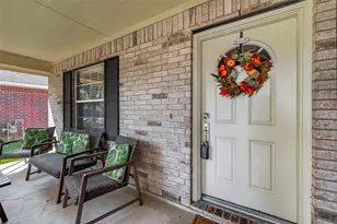 26910 Kingston Glen Ln, Katy, TX 77494 - Photo 4