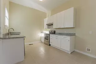1219 33rd St, Galveston, TX 77550 - Photo 8