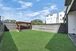 2310 Converse St, Houston, TX 77006 - Photo 4