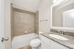 143 West Wading Pond Circle, Tomball, TX 77375 - Photo 32