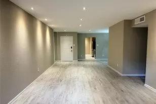 2800 Jeanetta St, Houston, TX 77063 - Photo 2