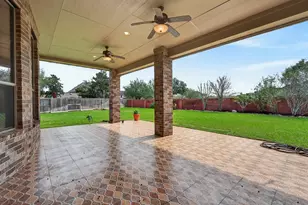 5330 Briarwick Meadow Ln, Sugar Land, TX 77479 - Photo 38
