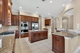 5330 Briarwick Meadow Ln, Sugar Land, TX 77479 - Photo 12