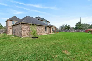 5330 Briarwick Meadow Ln, Sugar Land, TX 77479 - Photo 36