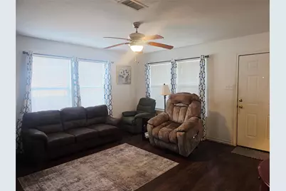 903 Fields Street, Richmond, TX 77469 - Photo 4
