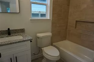 11847 Nelwood St, Willis, TX 77318 - Photo 10