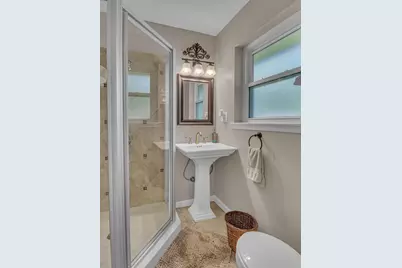 805 Bluebonnet Lane, Katy, TX 77493 - Photo 20