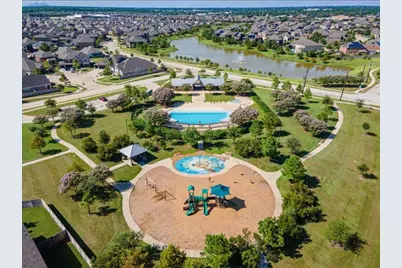 1982 Shim Ball Way, Pearland, TX 77089 - Photo 50