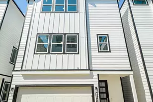 426 Sikes St, Houston, TX 77018 - Photo 4