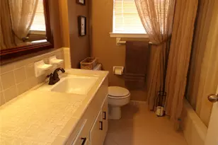 303 Coronation Dr, Houston, TX 77034 - Photo 10