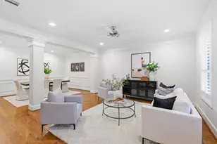 233 W 26th St, Houston, TX 77008 - Photo 6