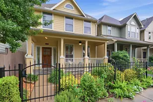233 W 26th St, Houston, TX 77008 - Photo 1