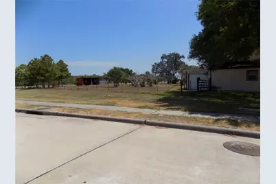 0000 N 16th Avenue, Texas City, TX 77590 - Photo 12