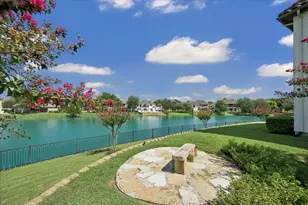 4806 Beamer Creek Ct, Sugar Land, TX 77479 - Photo 2