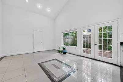 12706 Braewood Glen Lane, Houston, TX 77072 - Photo 2