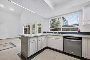 12706 Braewood Glen Ln, Houston, TX 77072 - Photo 4