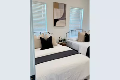 5527 Denmark Street #B, Houston, TX 77028 - Photo 6