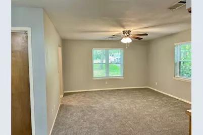 202 Spring Creek Loop, Livingston, TX 77351 - Photo 28